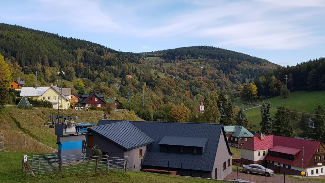 Ski Apartmany Nymburska Chata Пец-под-Снежкой Экстерьер фото